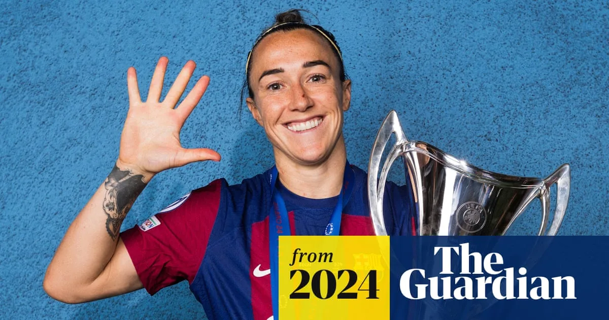 Chelsea Favourites to Sign Lucy Bronze After Barcelona Exit