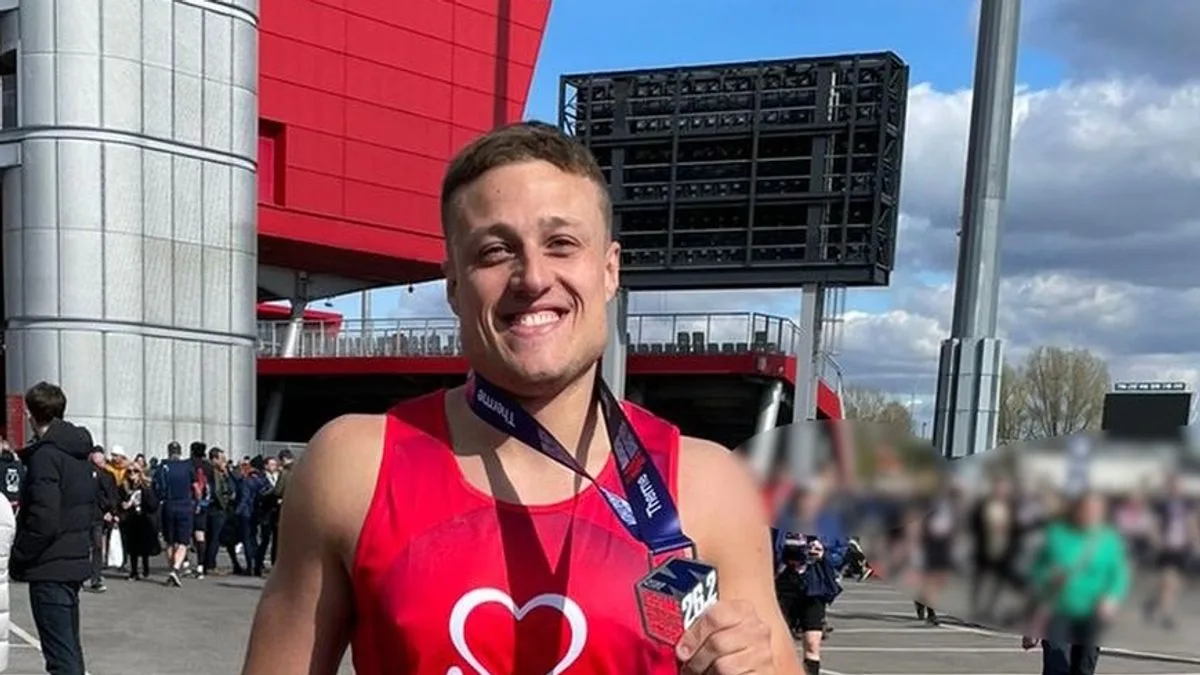 Man, 32, Survives Widowmaker Heart Attack After Mistaking Symptoms for Gym Fatigue