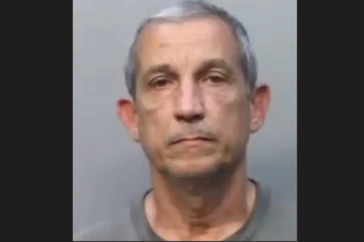 Florida Man, 63, Arrested for Self-Checkout Scam at Grocery Stores
