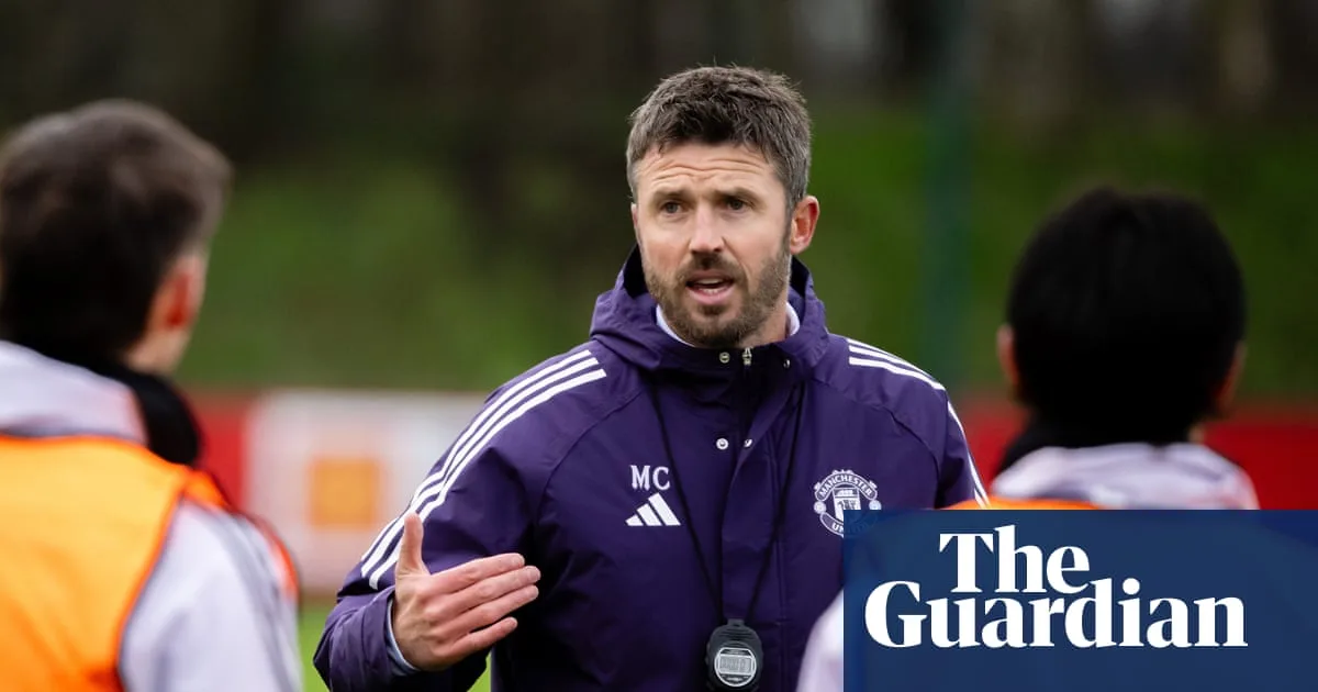 United Owners Visit Training to Back Carrick Ahead of City Derby