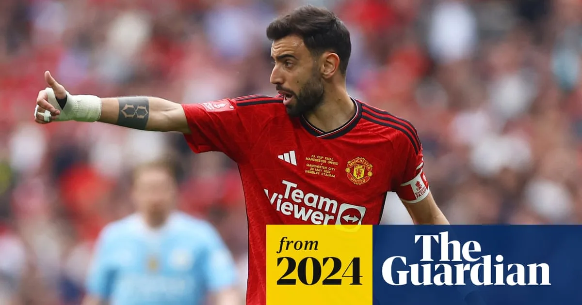 Fernandes Seeks Improved Manchester United Deal Amid Clarity Demands