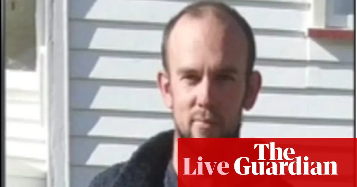 Fugitive Father Tom Phillips Shot Dead by Police in New Zealand