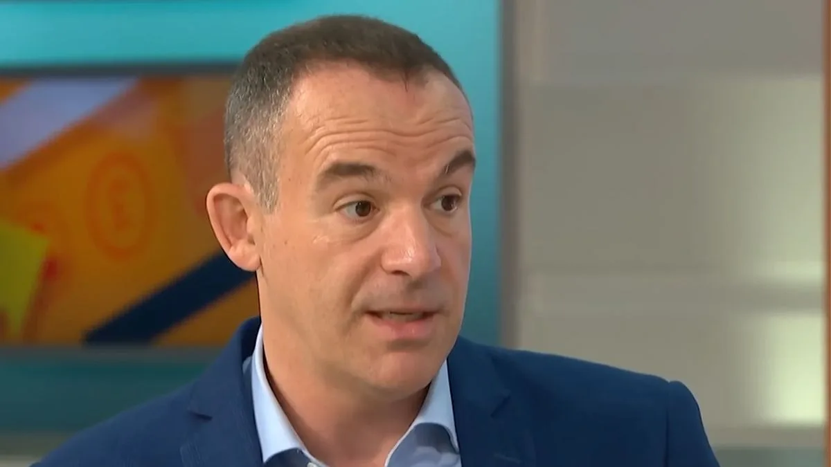 Martin Lewis Urges Households to Lock in Cheaper Energy Fixes Before April Price Cap Change