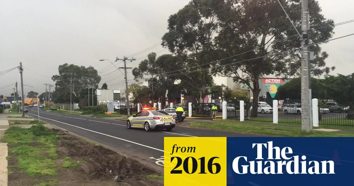Melbourne Police Officer Shoots Suspect Dead After Being Pinned by Car