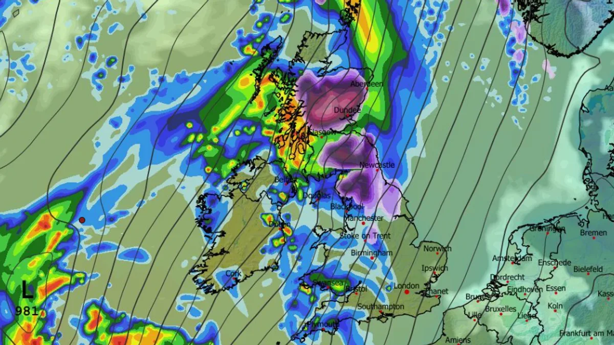 Met Office Urges 51 Areas to Prepare Three Essential Items for 13 Hours of Snow