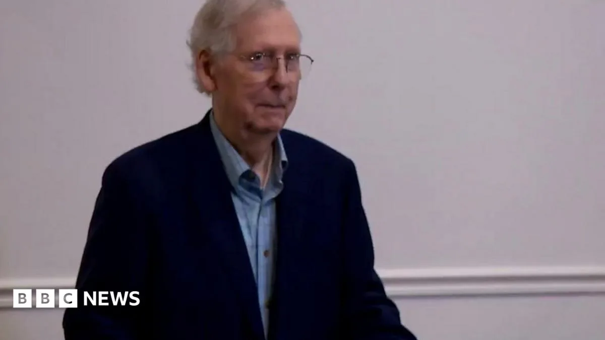 Mitch McConnell Freezes Again at Press Event, Raising Health Concerns
