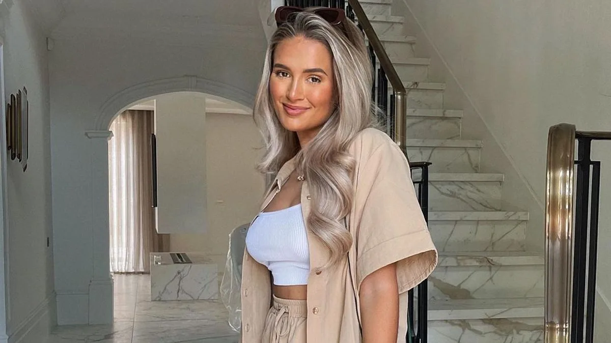 Molly-Mae Hague Reveals Master Bedroom Renovation in £4m Mansion