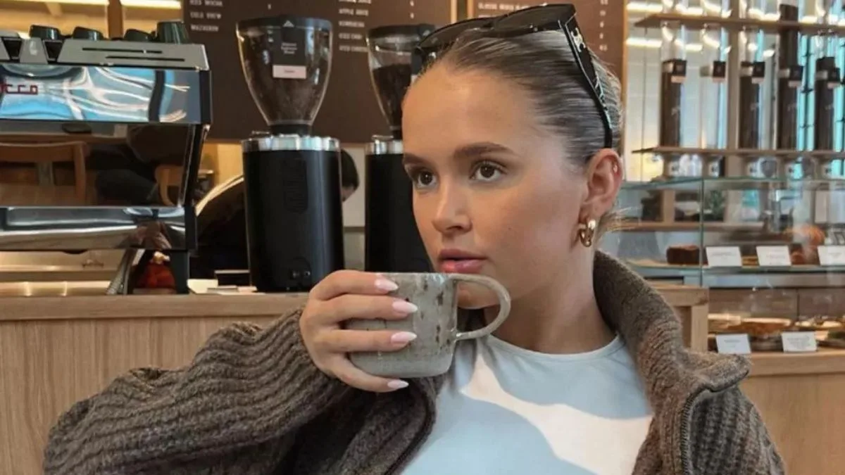 Molly-Mae's 'Grandad' Knitwear Sparks Major Fashion Trend