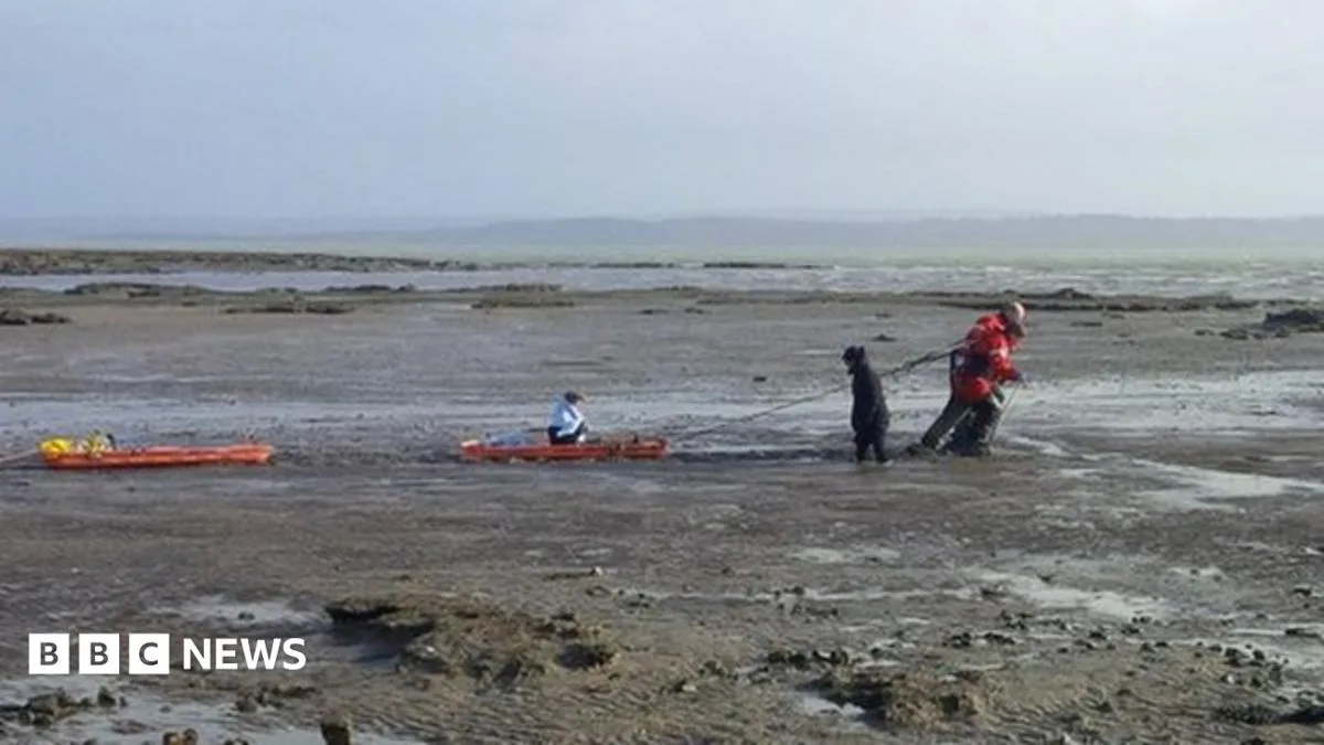 Mother and Daughter Rescued from Mud on New Forest Beach