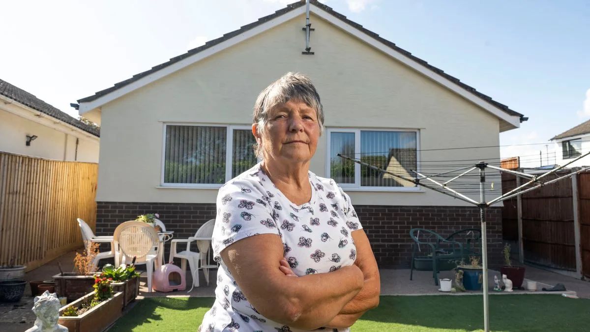 Neighbour Ordered To Pay 519k Over Ruined Home Sale