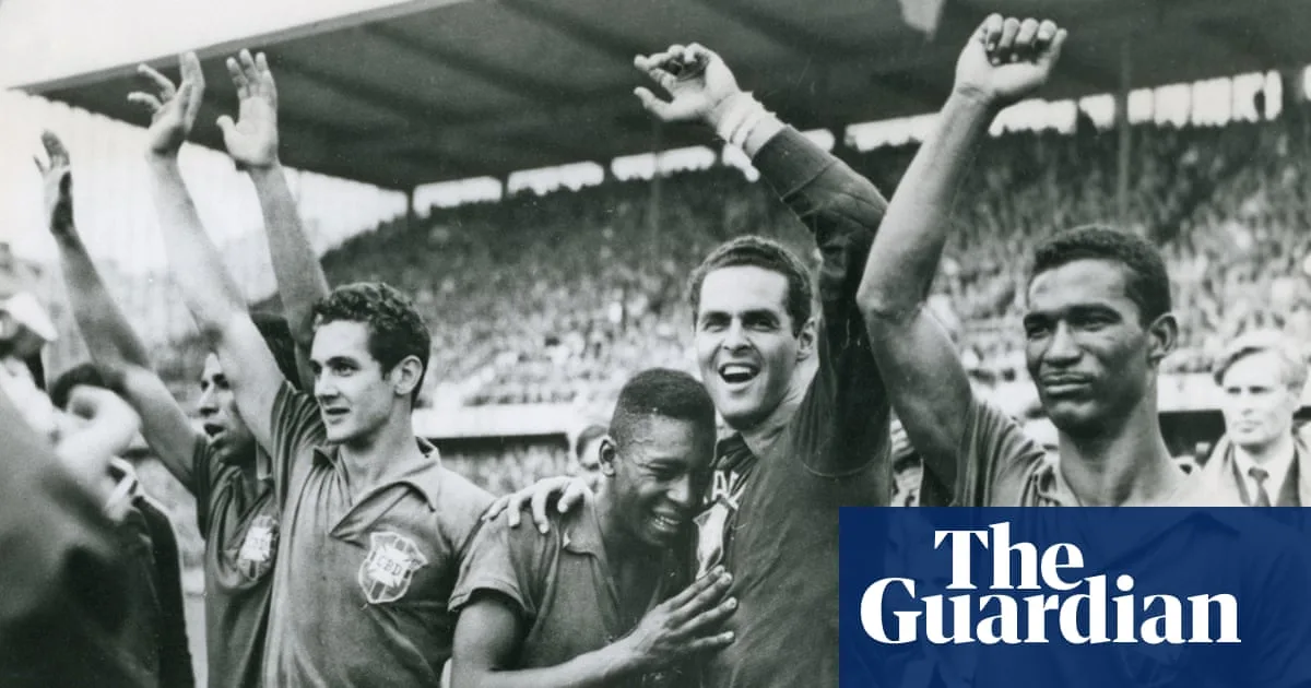 Pelé's 1958 World Cup Final Jersey Heads To Auction