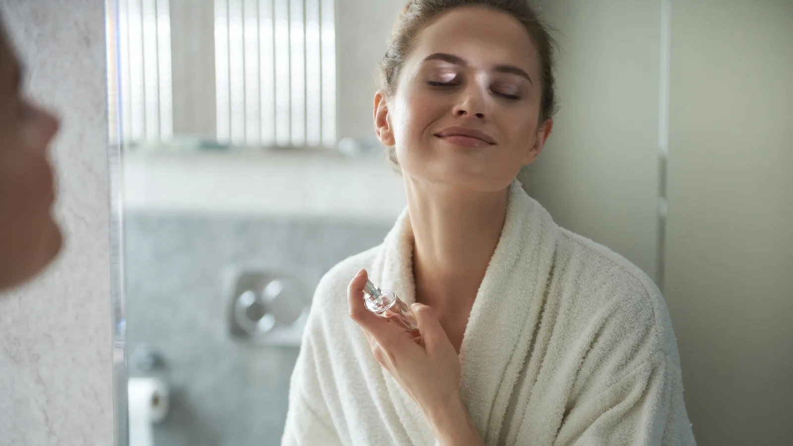 Expert Warns Against Storing Perfume in Bathroom