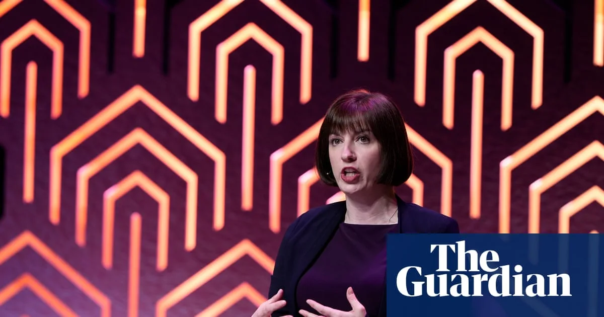 Mother Hits Back at Phillipson’s Claim That Lawyers Exploit Send Parents