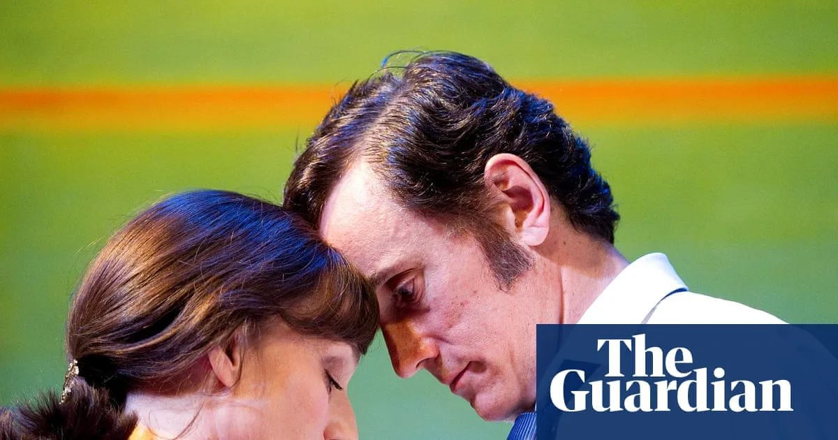 Betrayal: The Play That Redefined Theatre with Its Spare Language and Reverse Chronology