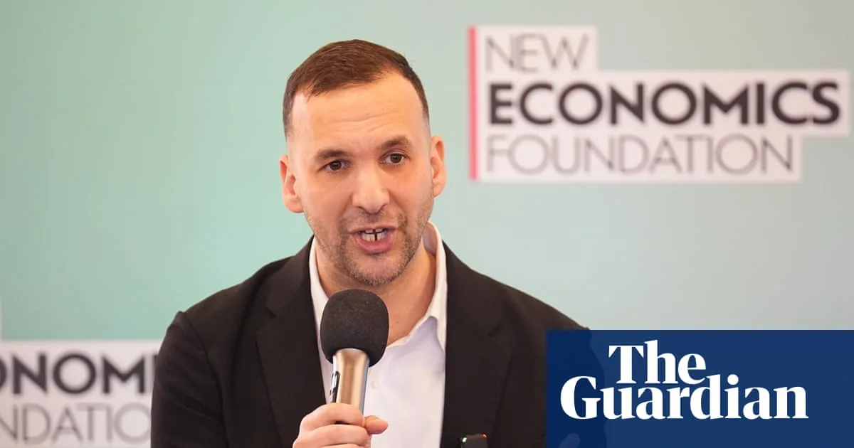 Greens' Polanski Unveils Radical Economic Plan as Alternative to Labour
