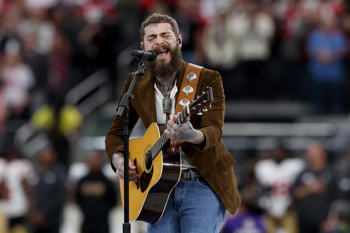 Post Malone pays tribute to Marshawn Kneeland in Thanksgiving halftime show