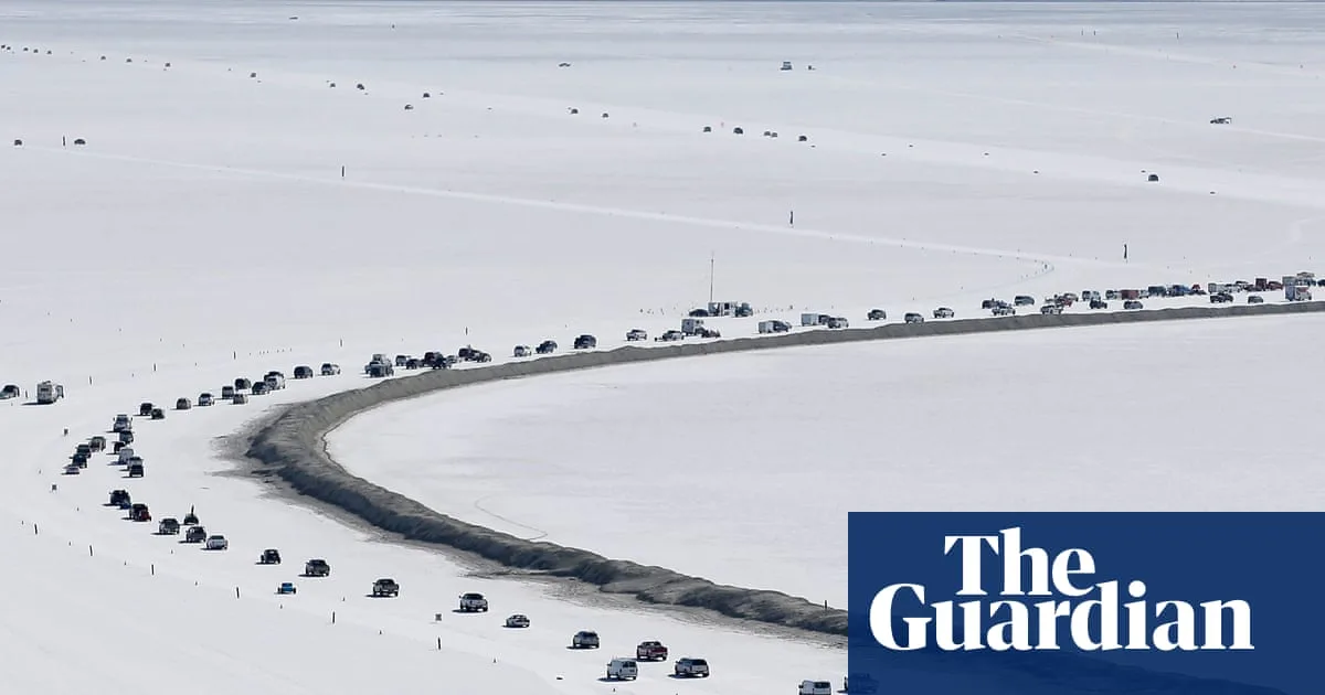 Driver Dies in 283mph Crash at Bonneville Salt Flats