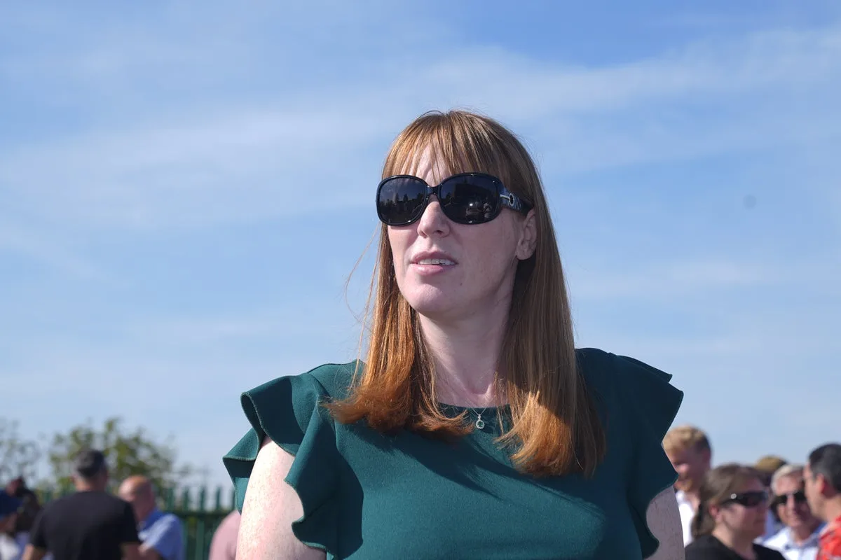 Rayner Demands Heatwave Protections for UK Workers