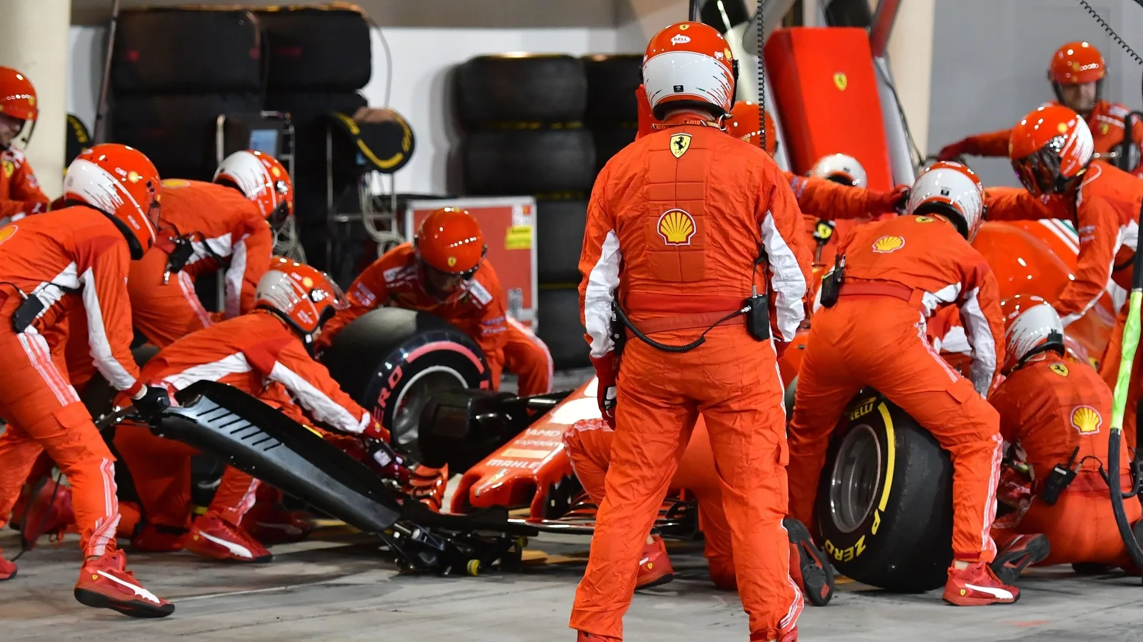 Ferrari Mechanic Suffers Broken Leg in Pit Stop Accident