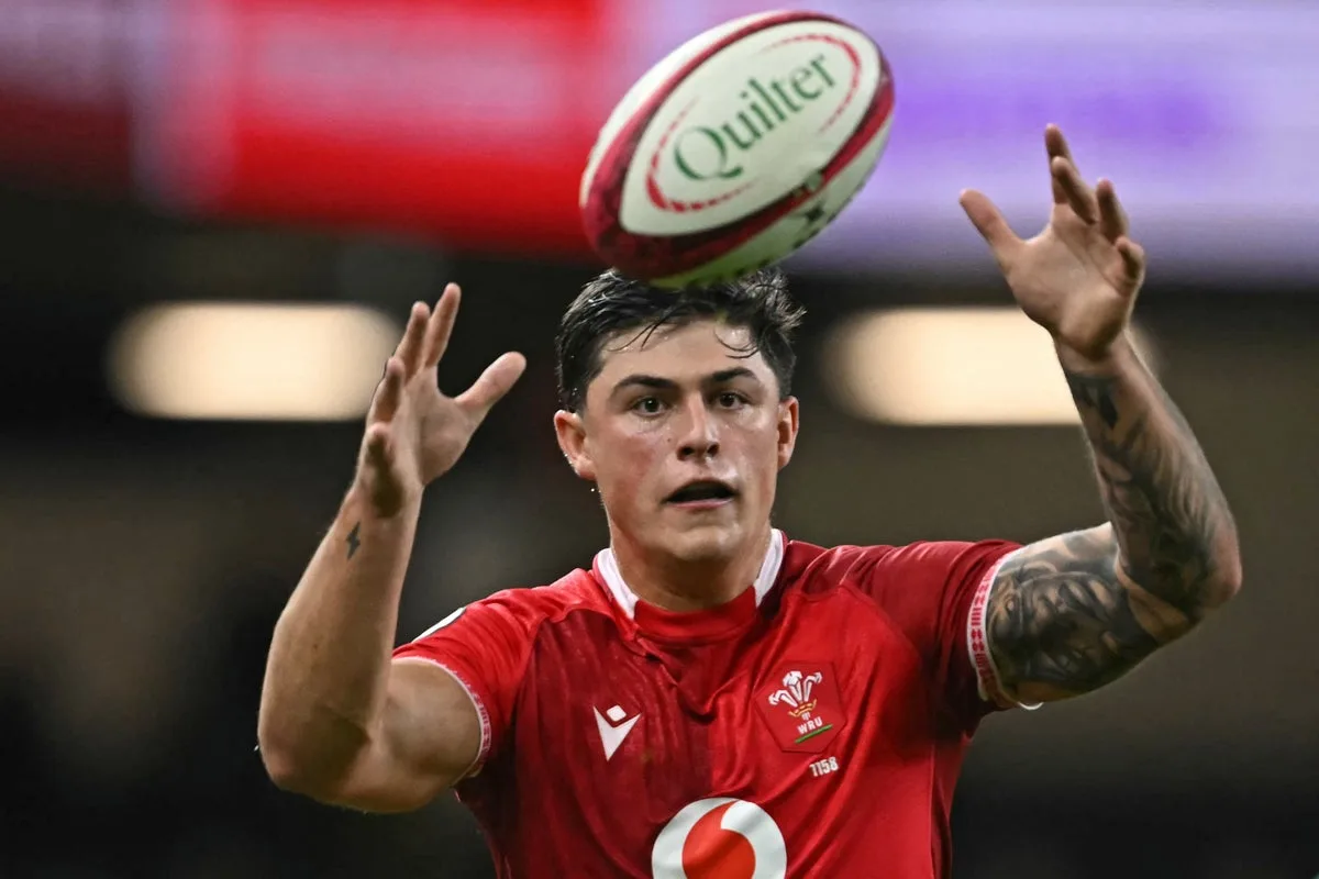 Rees-Zammit to Start at Full-Back for Wales in Six Nations Opener Against England