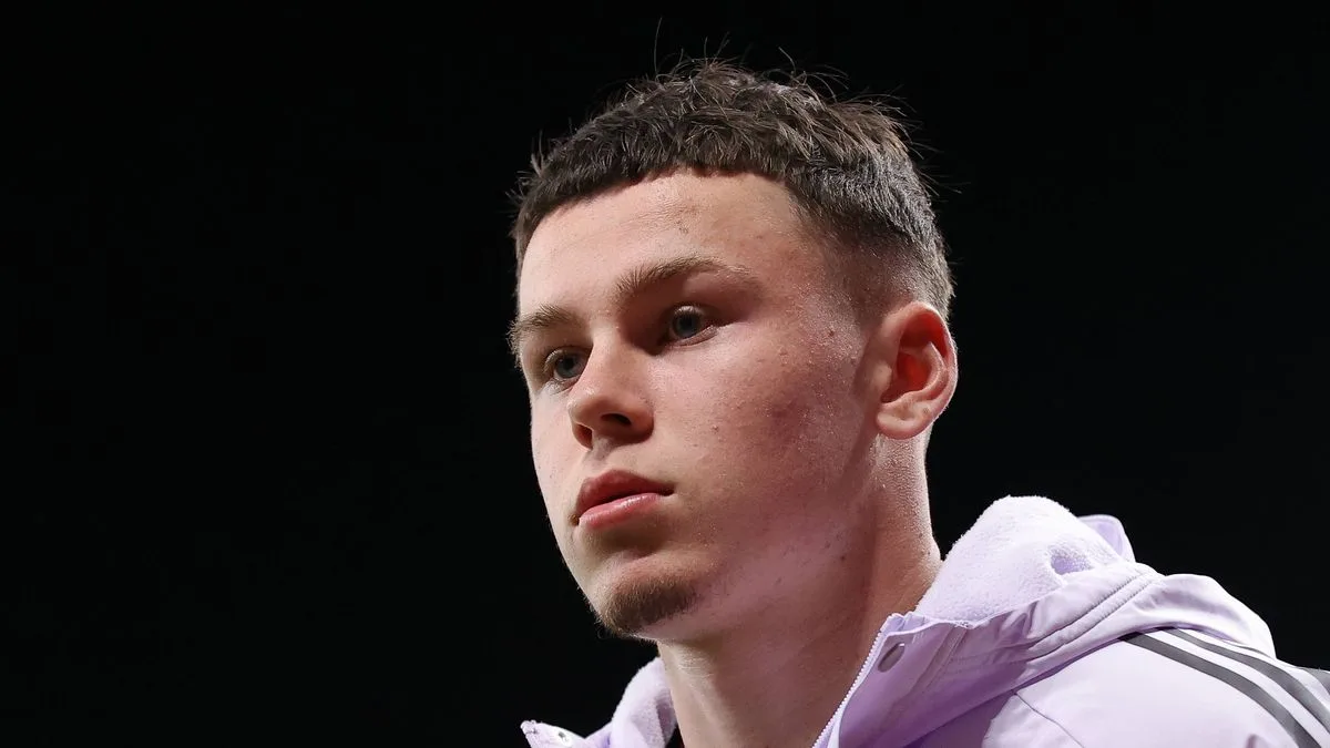 Rooney and Gabriel face international dilemma after impressing for Man Utd's academy