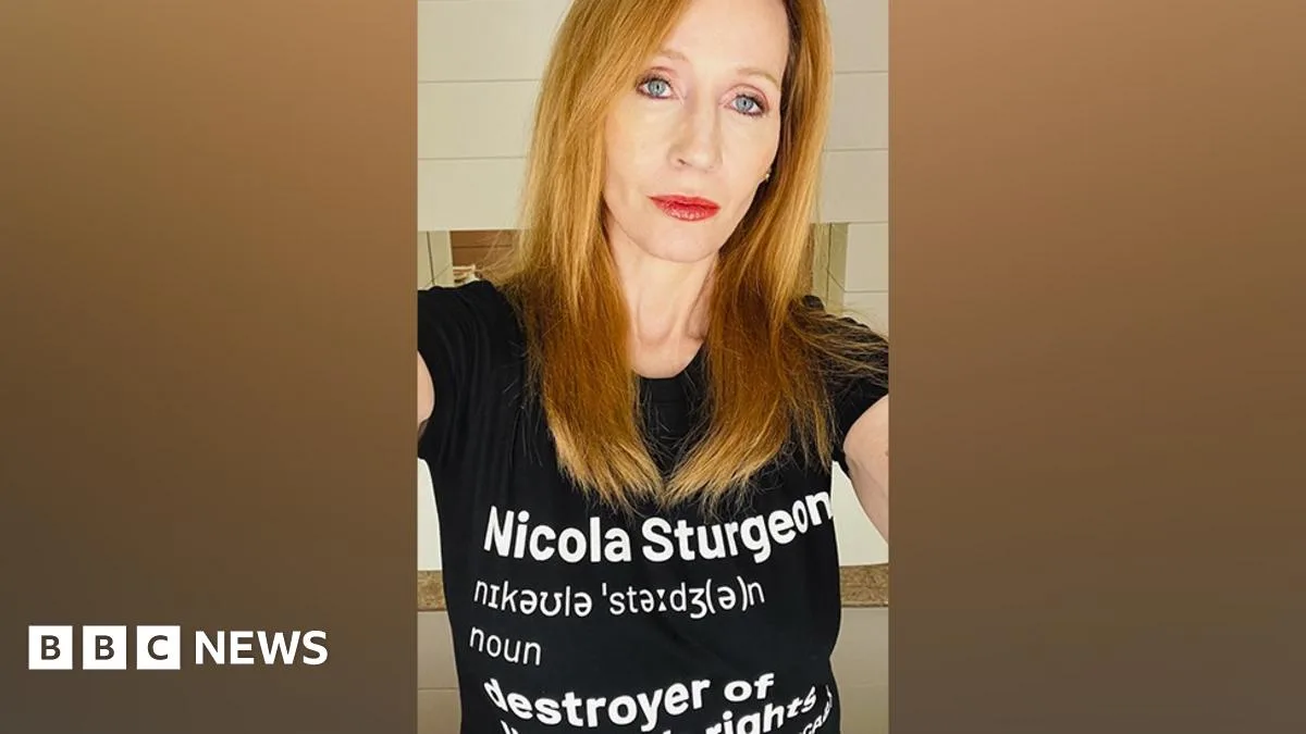 Sturgeon defends gender bill after Rowling T-shirt protest