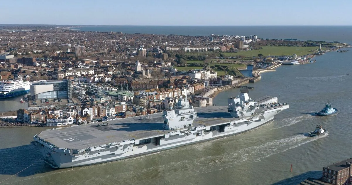 Royal Navy Carrier May Require French Escort to Middle East
