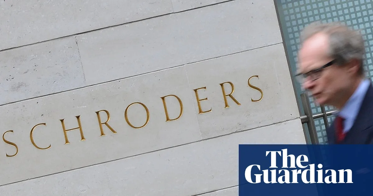 Schroders agrees £9.9bn takeover by US giant Nuveen