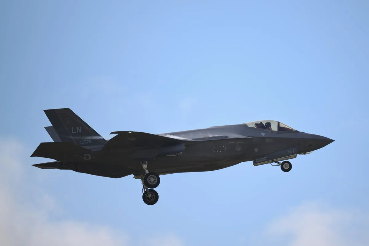 Second UK F-35 Jet Makes Emergency Landing in Japan