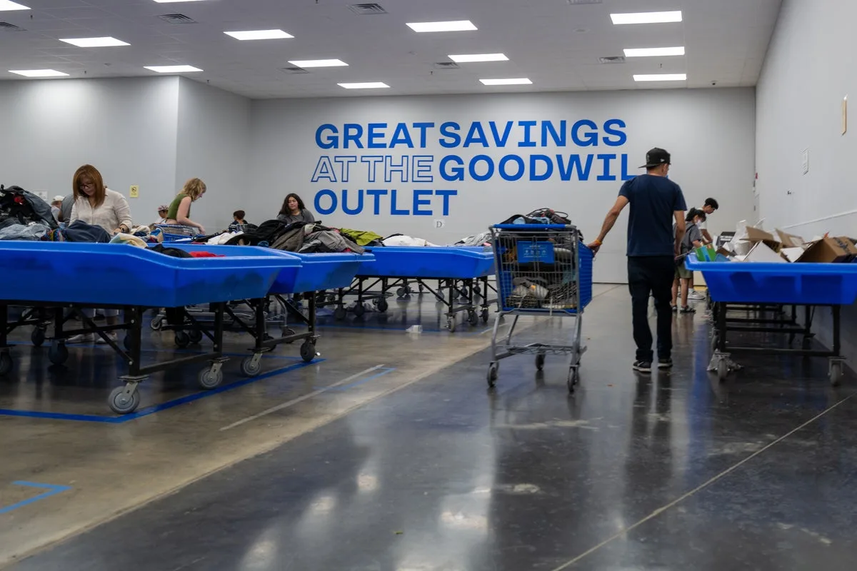 Secondhand Clothing Boom as Americans Cut Costs