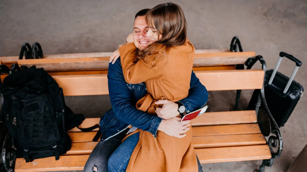 Mathematician Reveals Formula for Successful Long-Distance University Relationships