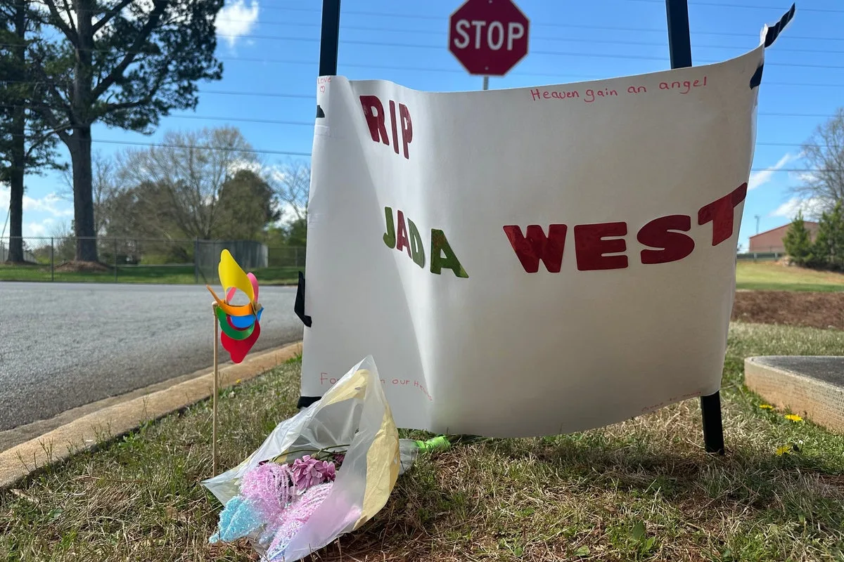 Shaq Offers to Pay for Funeral of Girl, 12, Who Died After Bus Stop Fight