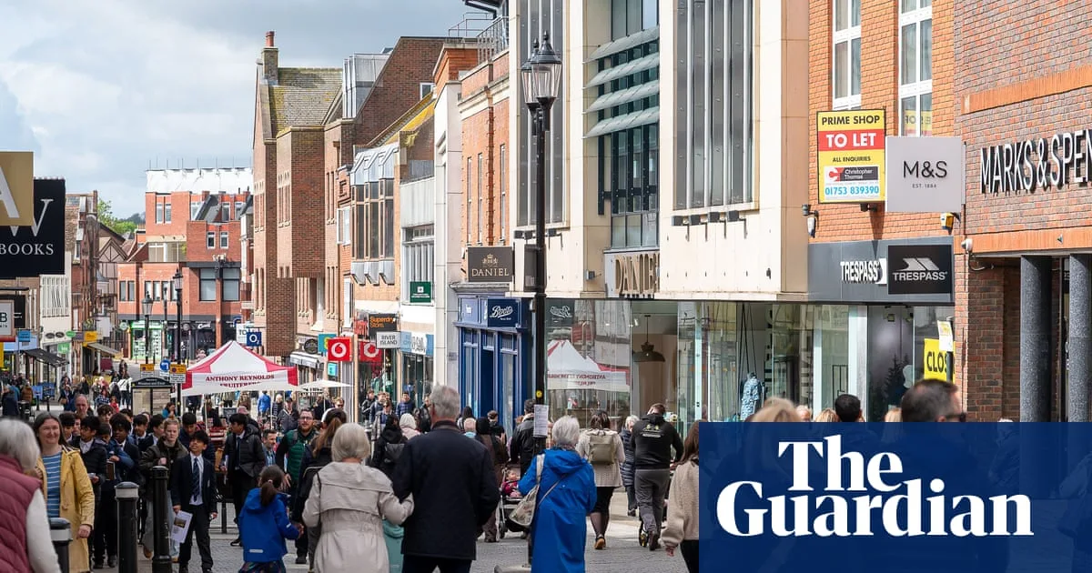 Shop Price Inflation Slows as Retailers Offer Heavy Discounts