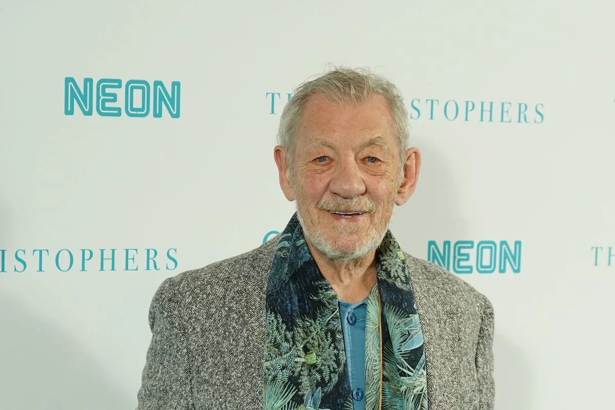 Sir Ian McKellen Returns To London Stage In Lear After Fall