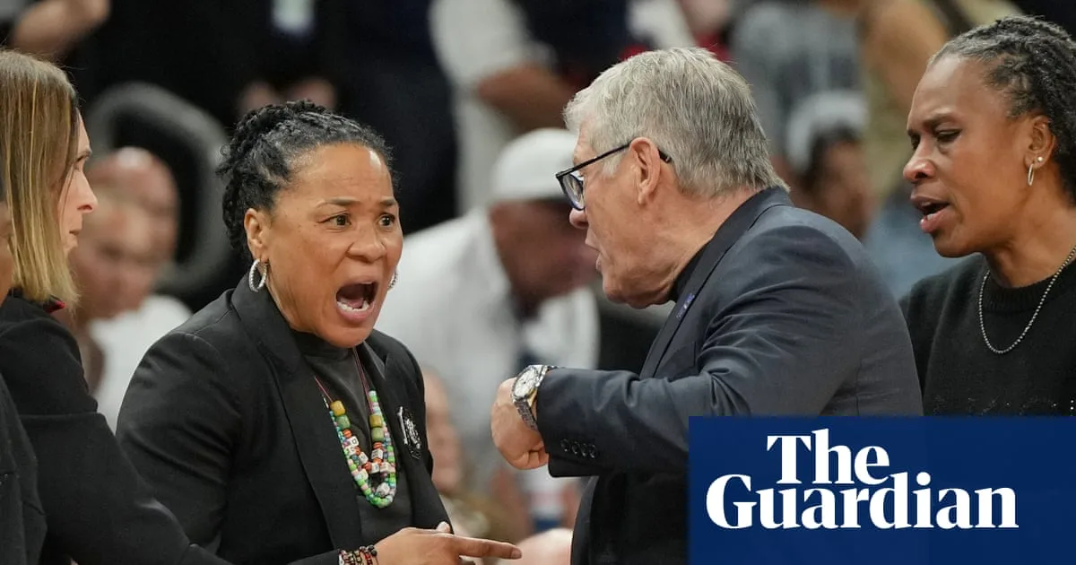 Staley and Auriemma clash after South Carolina shock UConn in Final Four