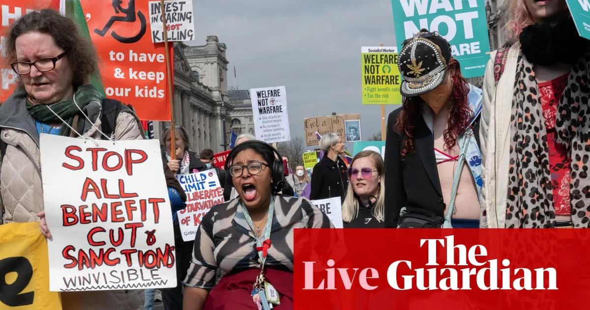 Starmer Defends Welfare Cuts as ‘Common Sense’ Amid Rebellion