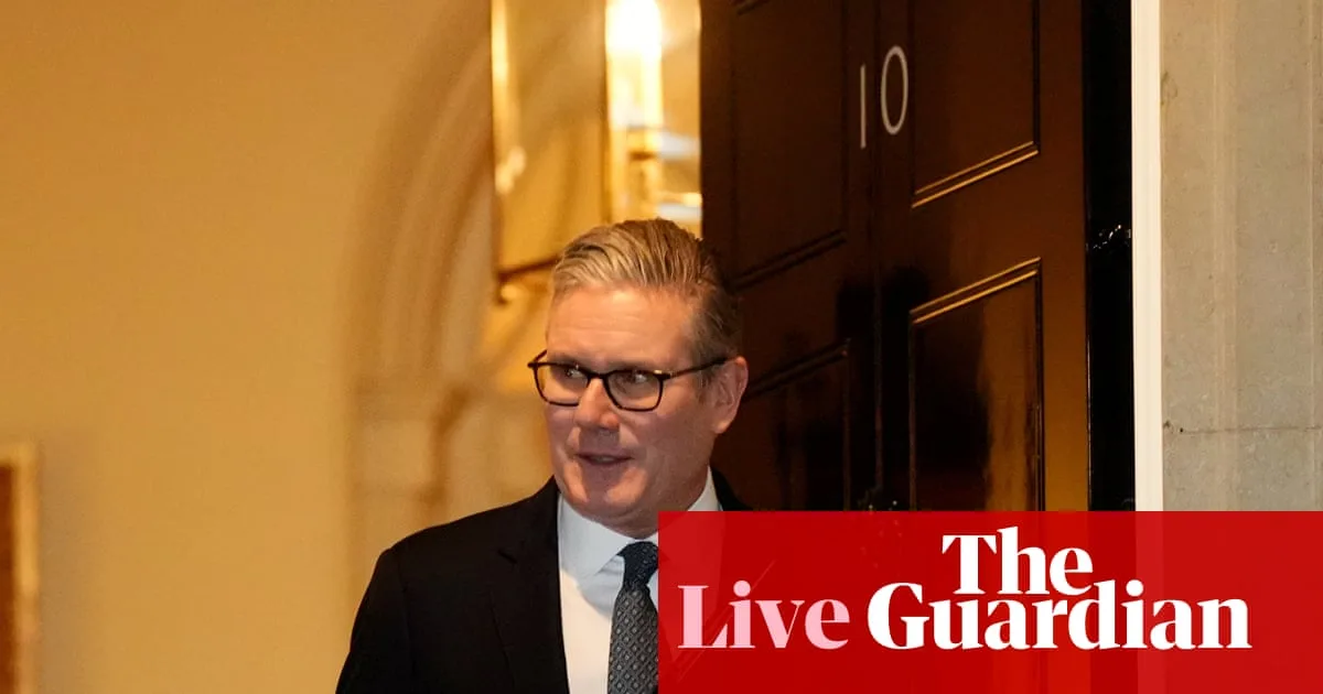 Starmer Defies Resignation Calls, Vows Not to Walk Away from Mandate