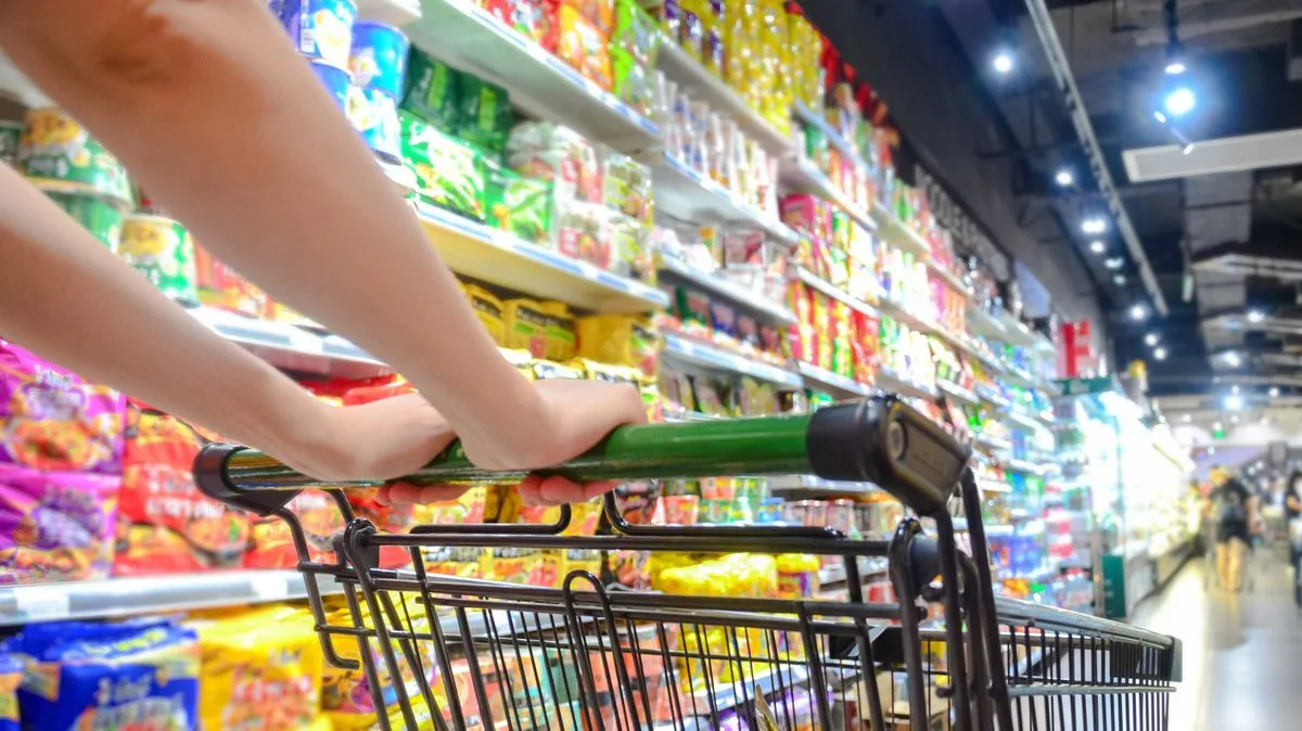 Bank of England Warns Supermarkets Could Introduce Surge Pricing