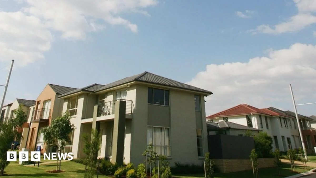 Sydney Median House Price Hits A$1m Mark