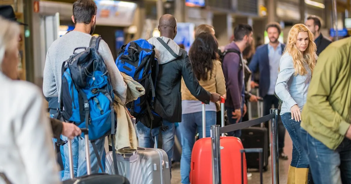 Technical Meltdown Grounds Flights At Major UK Airports