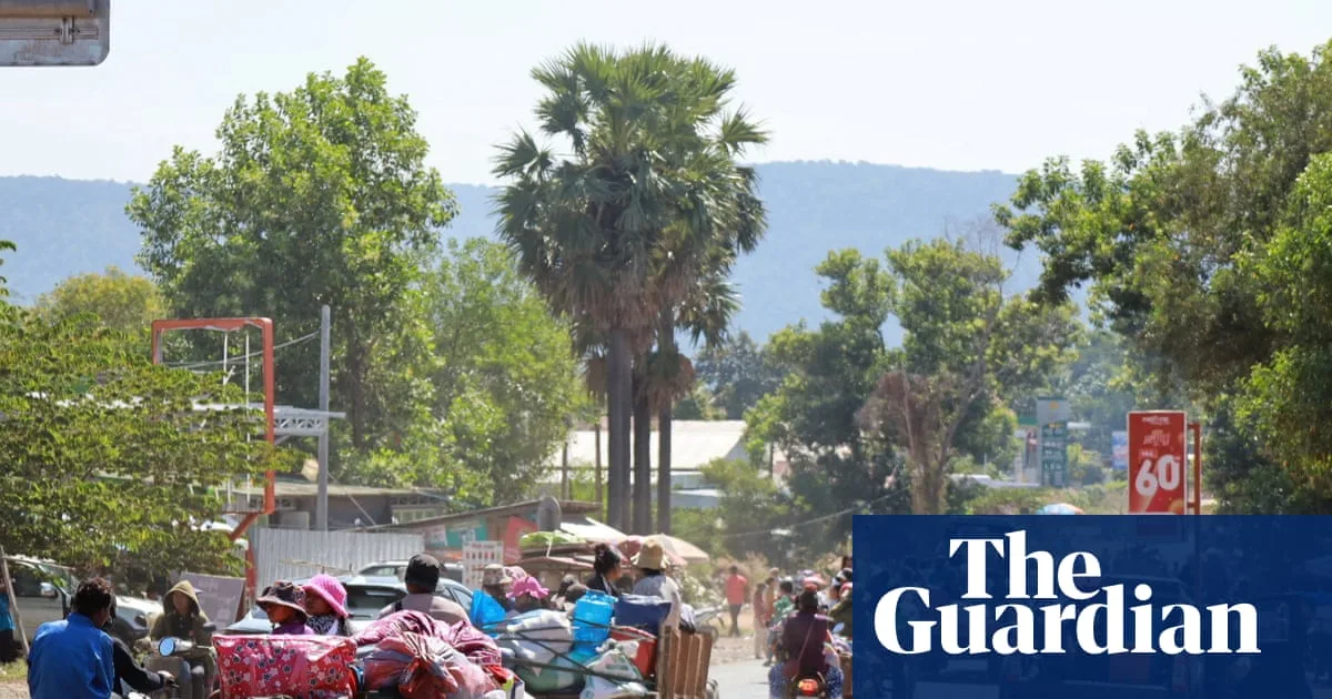 Thailand Launches Airstrikes Along Disputed Cambodia Border After Ceasefire Collapses