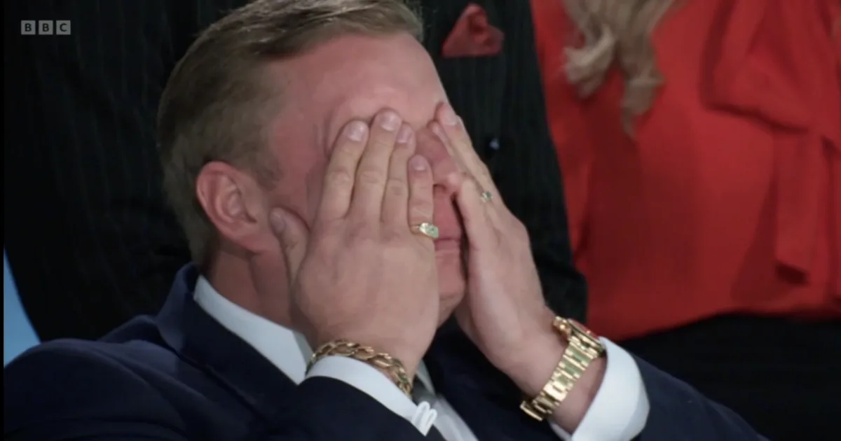 Thomas Skinner Fights Tears as Lord Sugar Mocks His Celebrity Status on Celebrity Apprentice