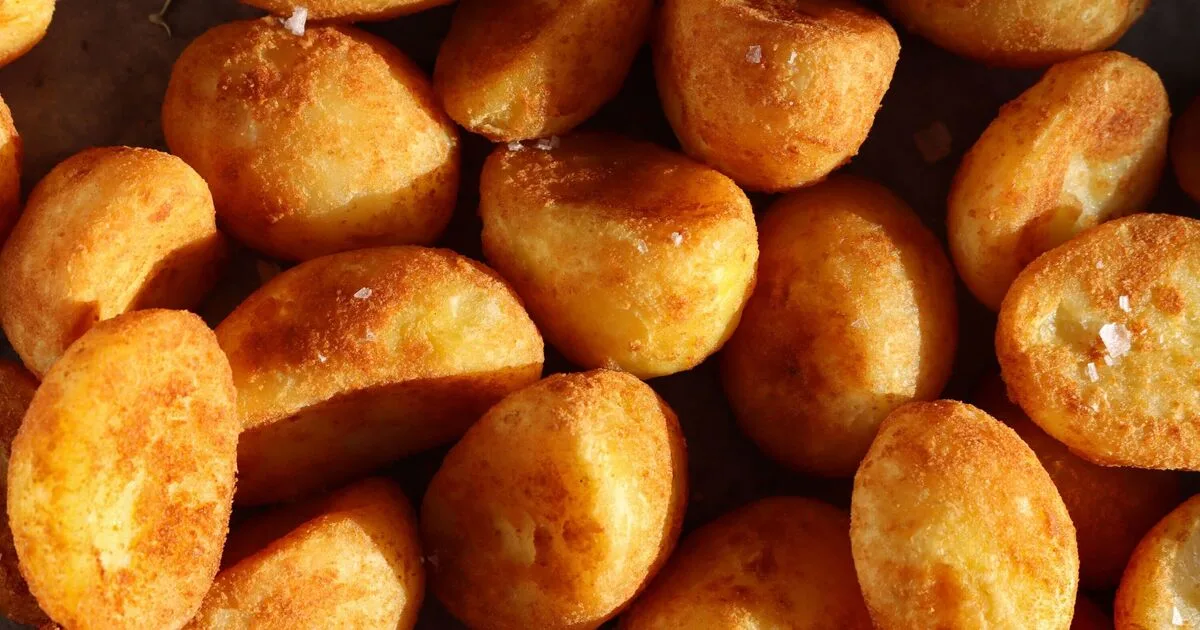 Chefs Agree on Overlooked Rule for Perfectly Crispy Roast Potatoes