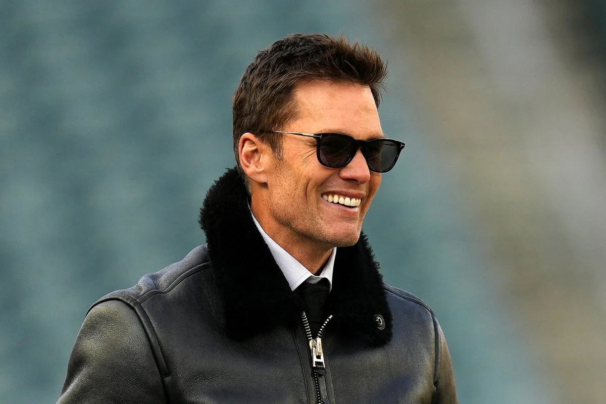 Tom Brady faces backlash over 'kick the dog' comment during NFL broadcast