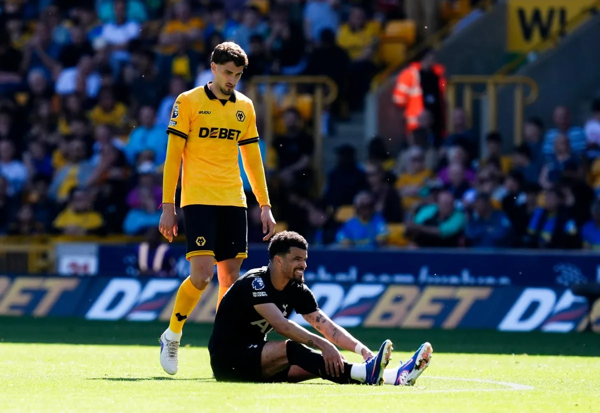 Tottenham Fear Solanke Out For Season With Hamstring Tear