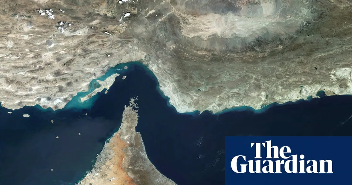 Trump Weighs Kharg Island Invasion to Open Strait of Hormuz