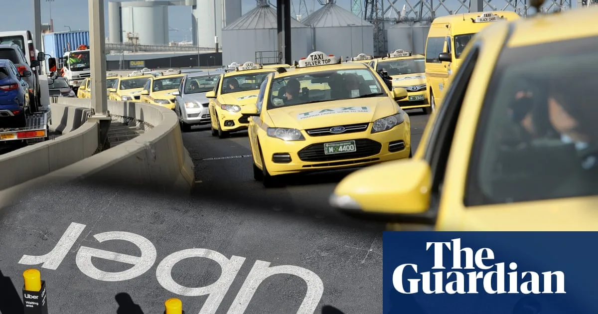 Uber and Taxis Battle for Airport Passengers in Sydney and Melbourne