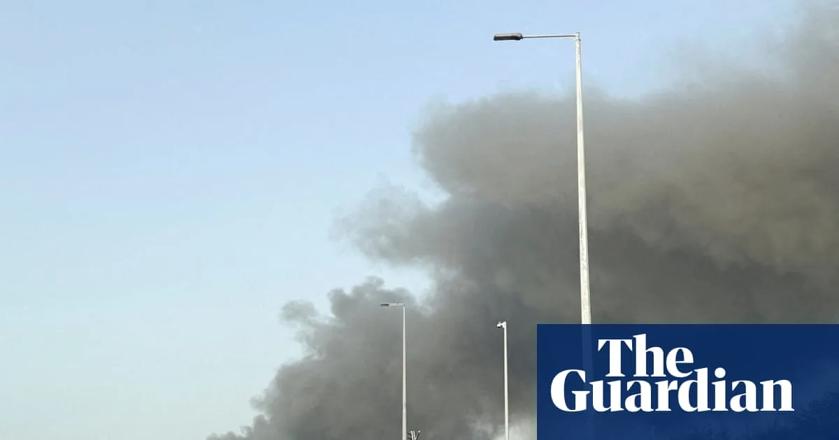 UK Charters Emergency Flight from Oman Amid Iran Conflict