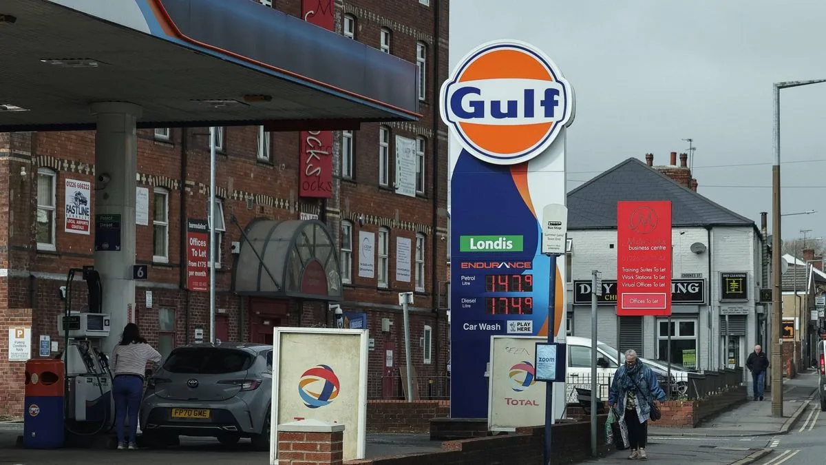 UK Drivers Urged to Fill Up Before Sunday as Diesel Nears 180p