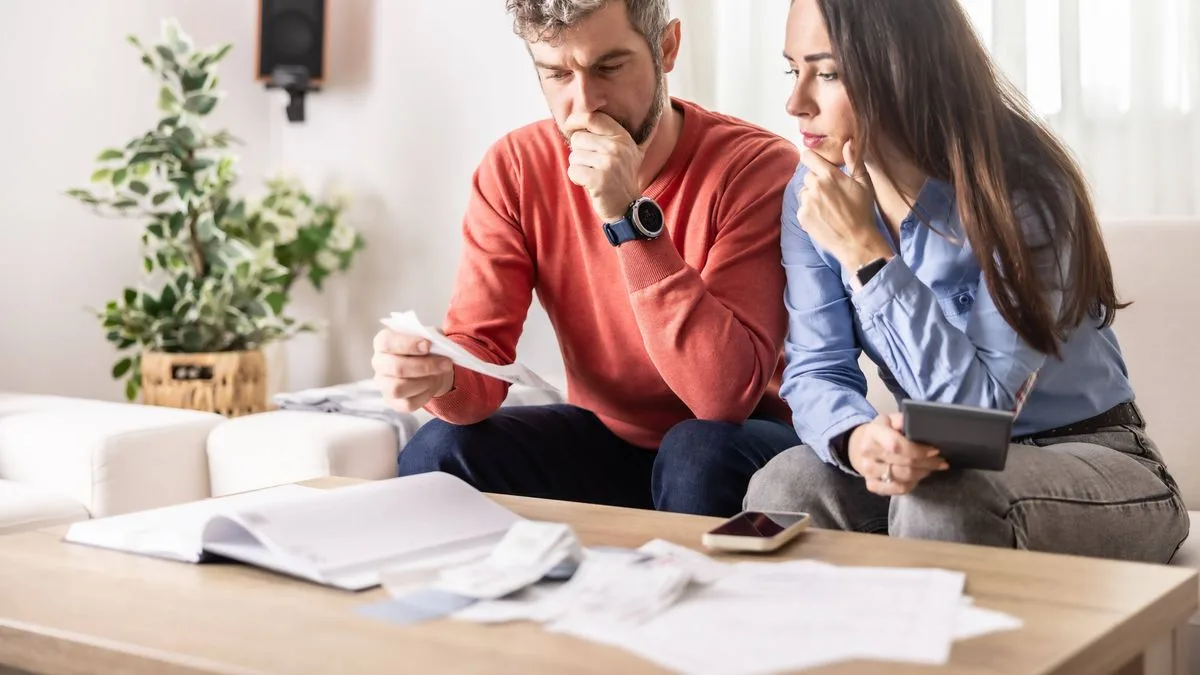 UK Households Face £500 Energy Bill Surge, £25k Warning Issued